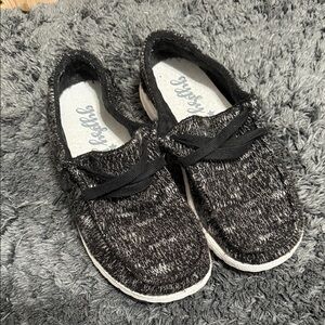 Gypsy Jazz Black and Gray Slippers